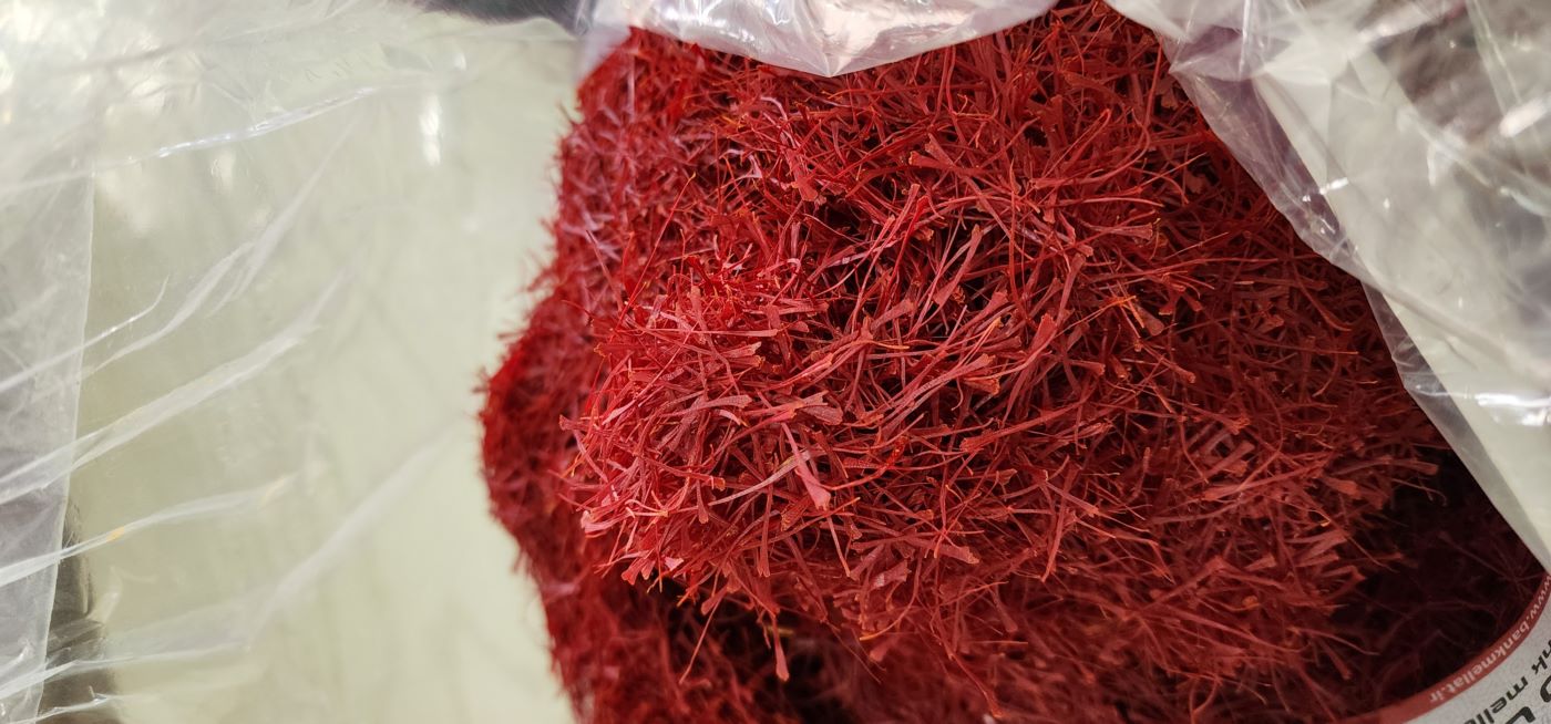 زعفران سوپر نگین اصل ایرانی 